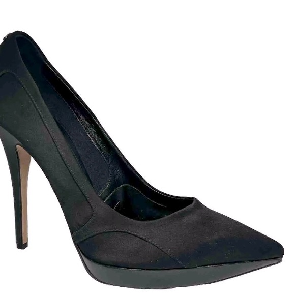 ❌SOLD❌ EUC [Burberry] Black Silk Pointed Toe High Heel Pumps Womens Size 39 - Picture 7 of 9